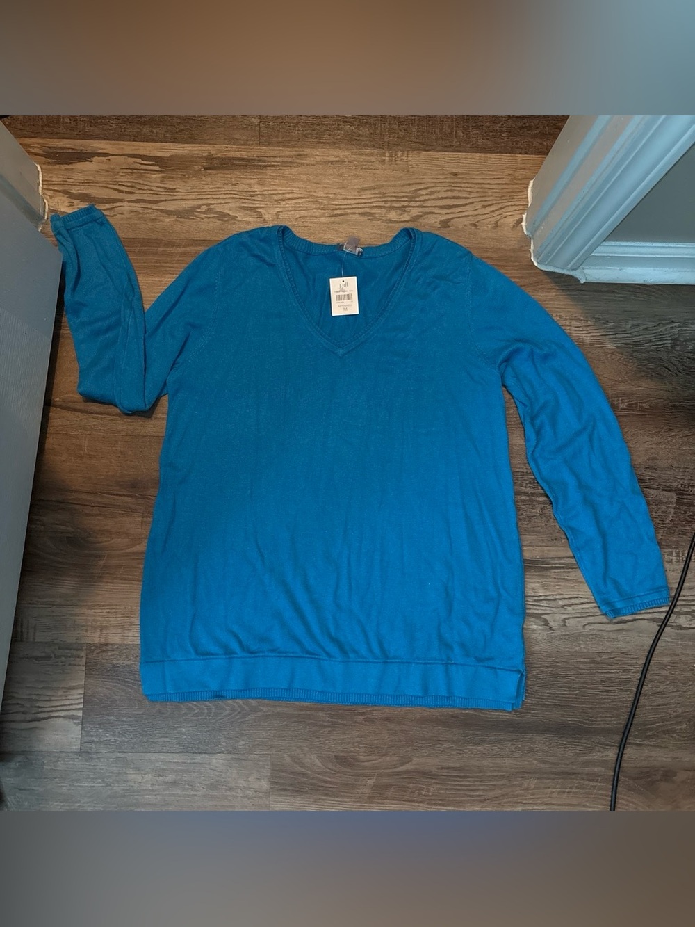 Women’s V-Neck Sweater - Blue